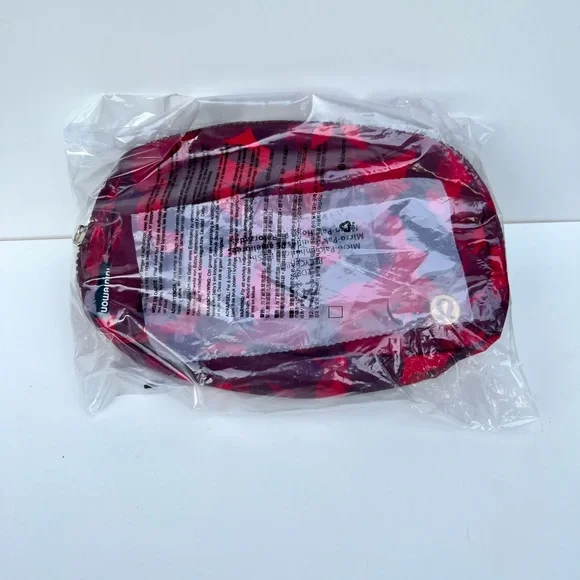 NWT Lululemon New Year Everywhere Belt Bag Rabbit All Over Print Red Mul…